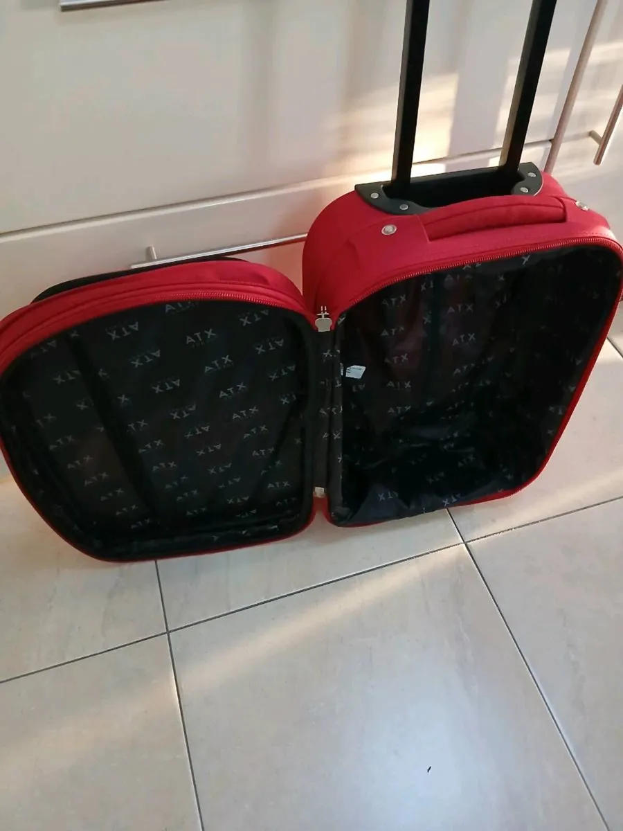 CABIN SIZE SUITCASE 2 WHEELS - Image 4