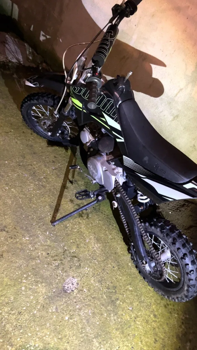 Dirt bike - Image 4