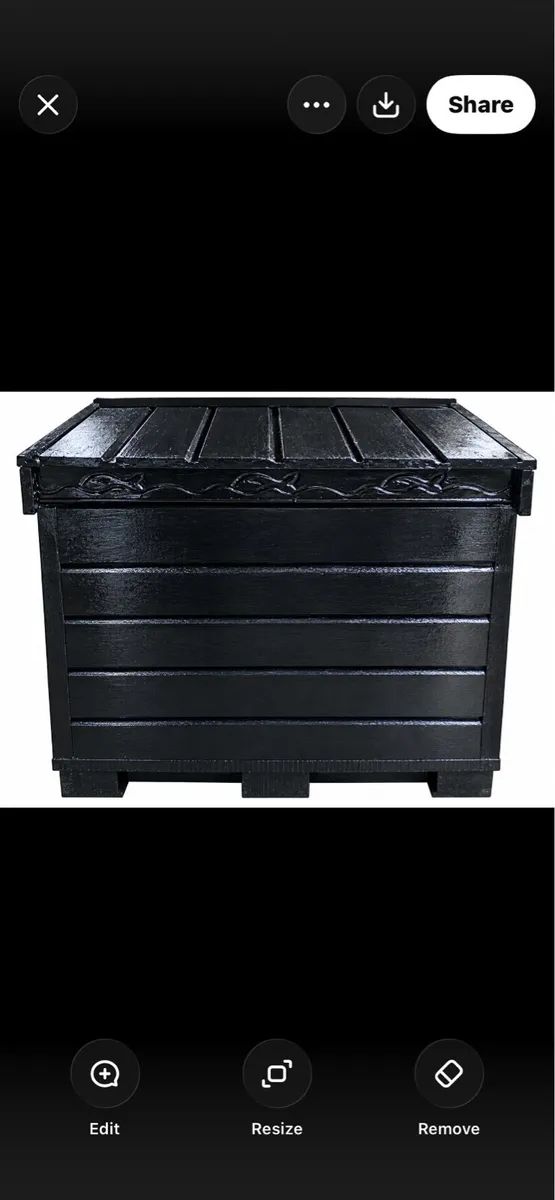Dog Kennel - Image 1