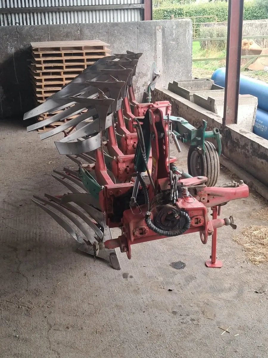 For Auction this Wednesday 21st October - Image 1