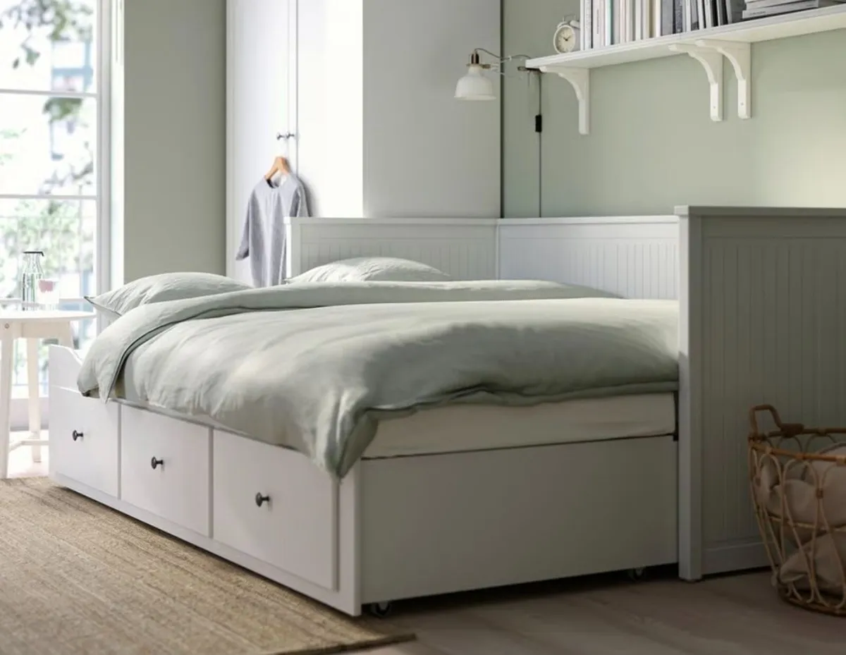 Bed - Image 4
