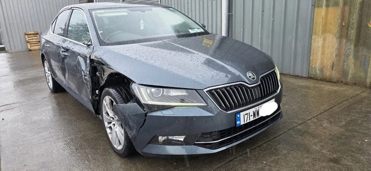 171 SKODA SUPERB AUTO - Image 2