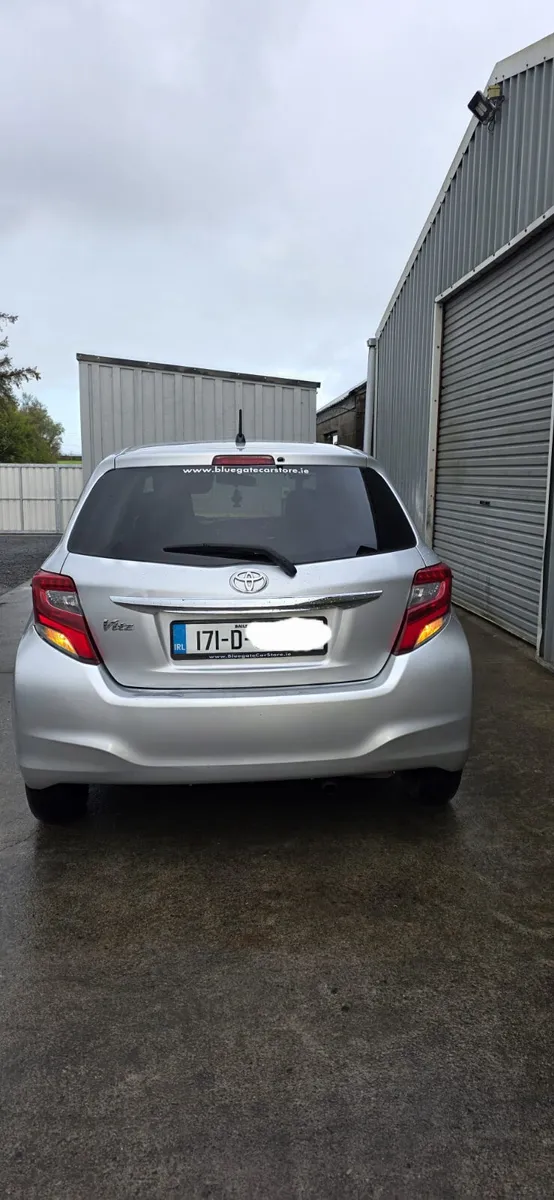 171 TOYOTA VITZ AUTO - Image 4