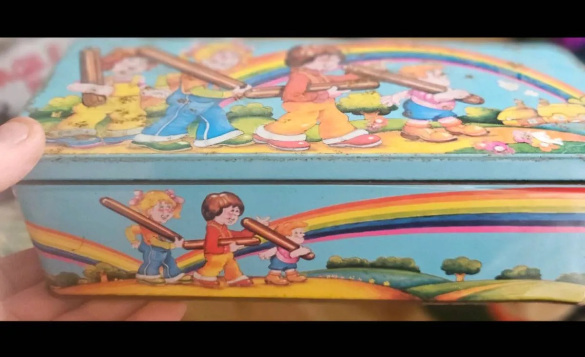 Vintage Biscuit Tin
