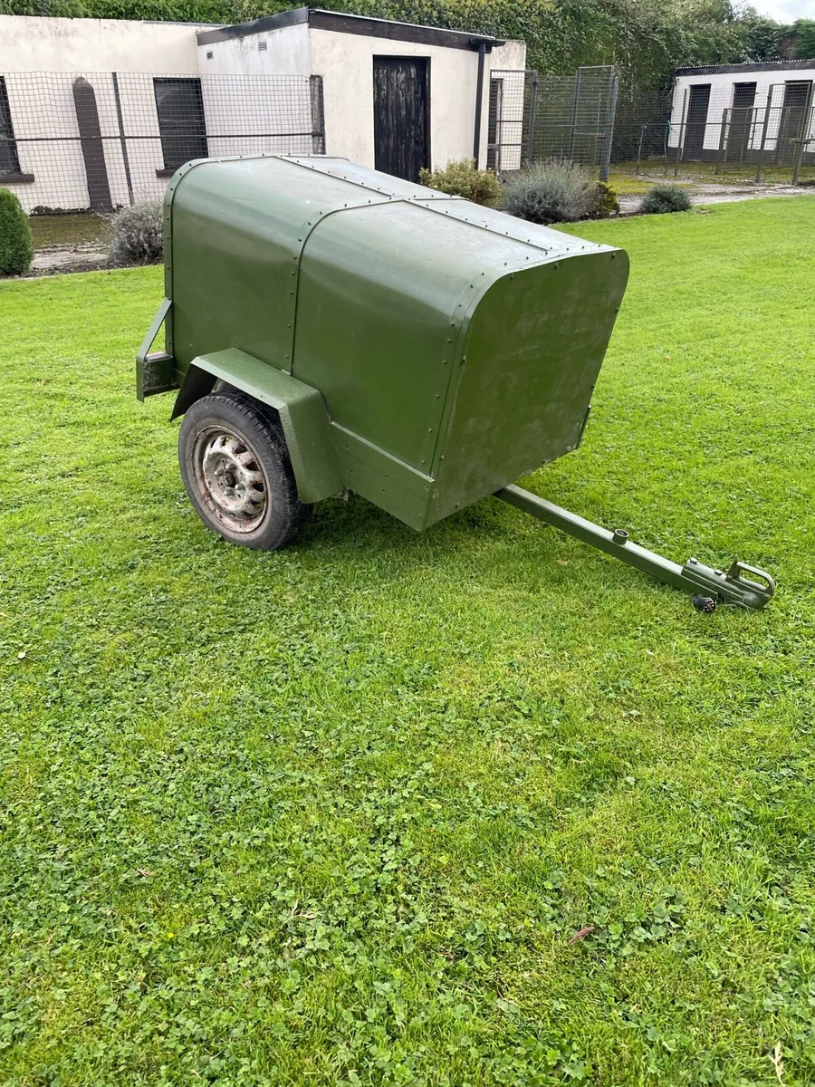 Dog trailer - Image 1