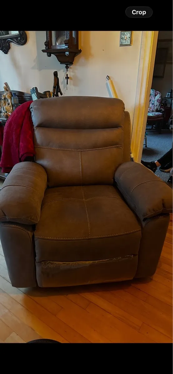 Armchair - Image 1