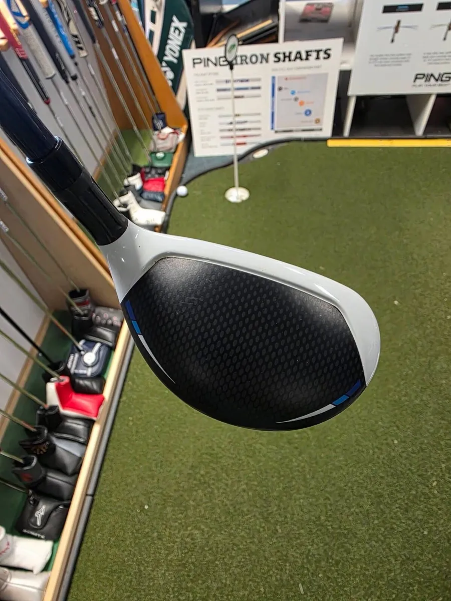 Taylormade Sim2 Max 3 Hybrid - Image 3