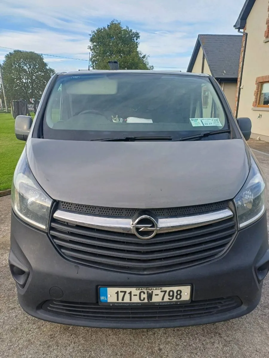 Opel Vivaro 2017 - Image 1