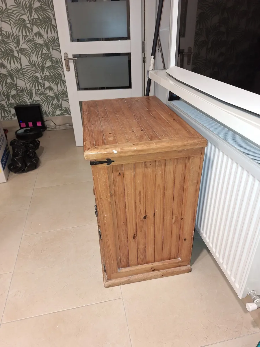 Tv cabinet - Image 2