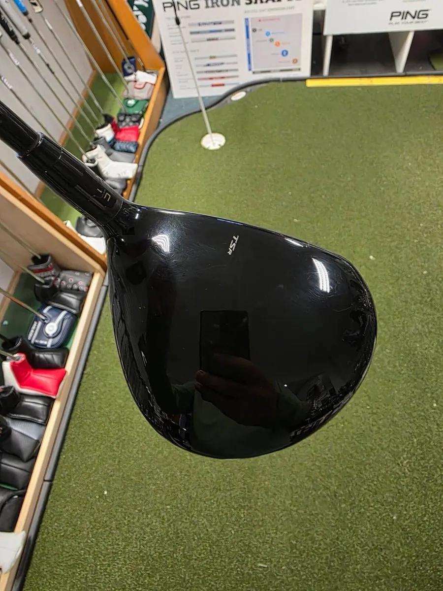 Titleist TSr2 3 Wood - Image 3