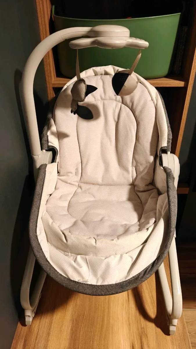 Baby Rocker 3 in 1 Chair - Image 3