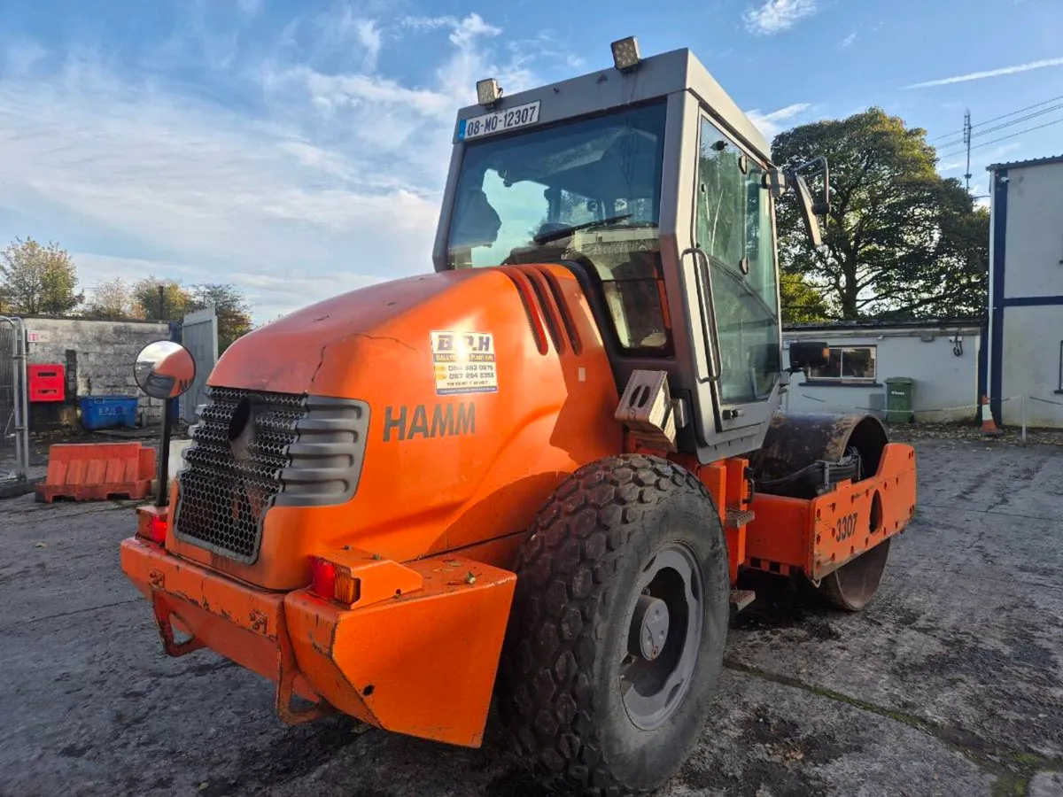 Hamm 3307 Roller - Image 3