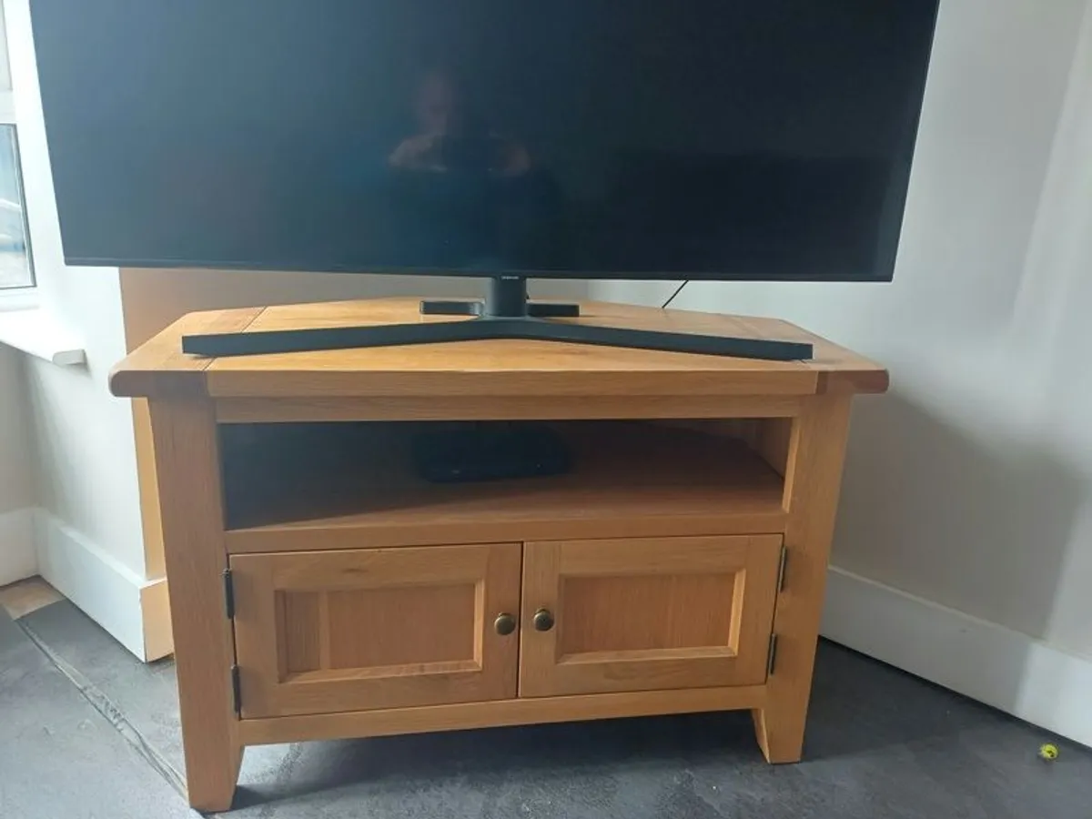 Solid Oak TV Stand - Image 3