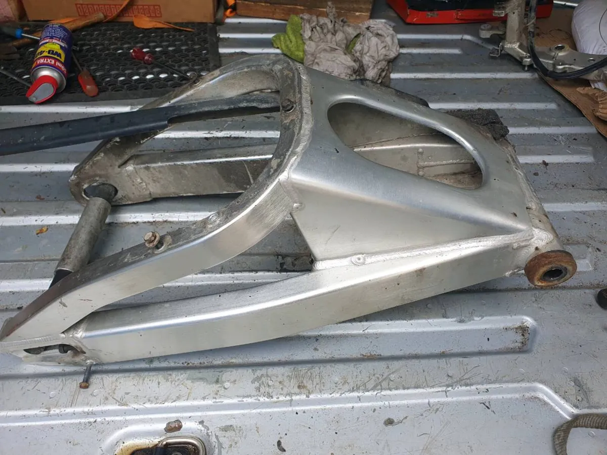 Yamaha R1 4xv - Image 3