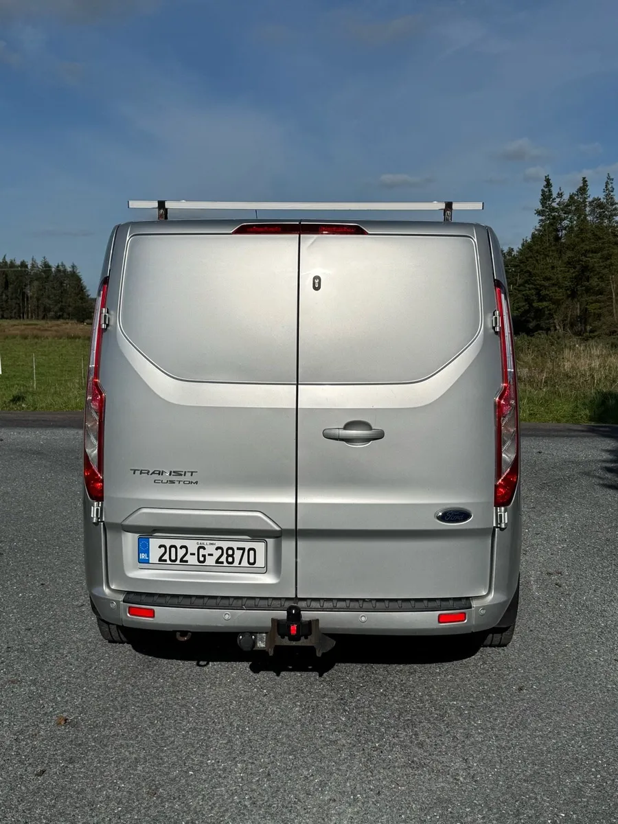 Ford Transit Custom Only 59,100 KM - Image 3
