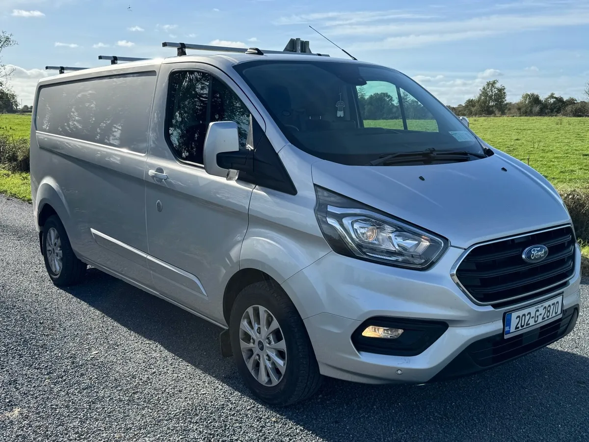 Ford Transit Custom Only 59,100 KM - Image 4