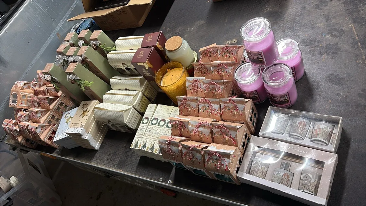 JOBLOT of Candles/Home Fragrance