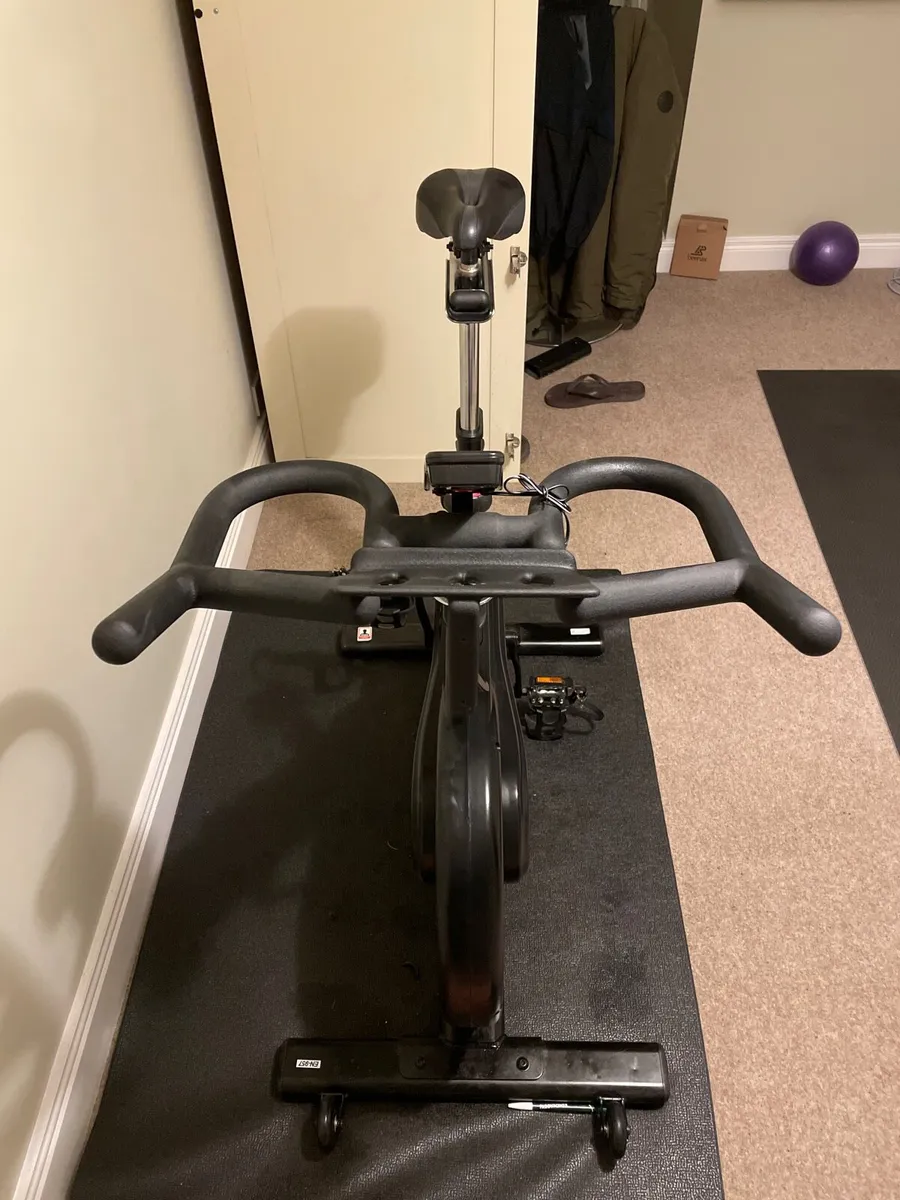 Resistance bike - Image 4