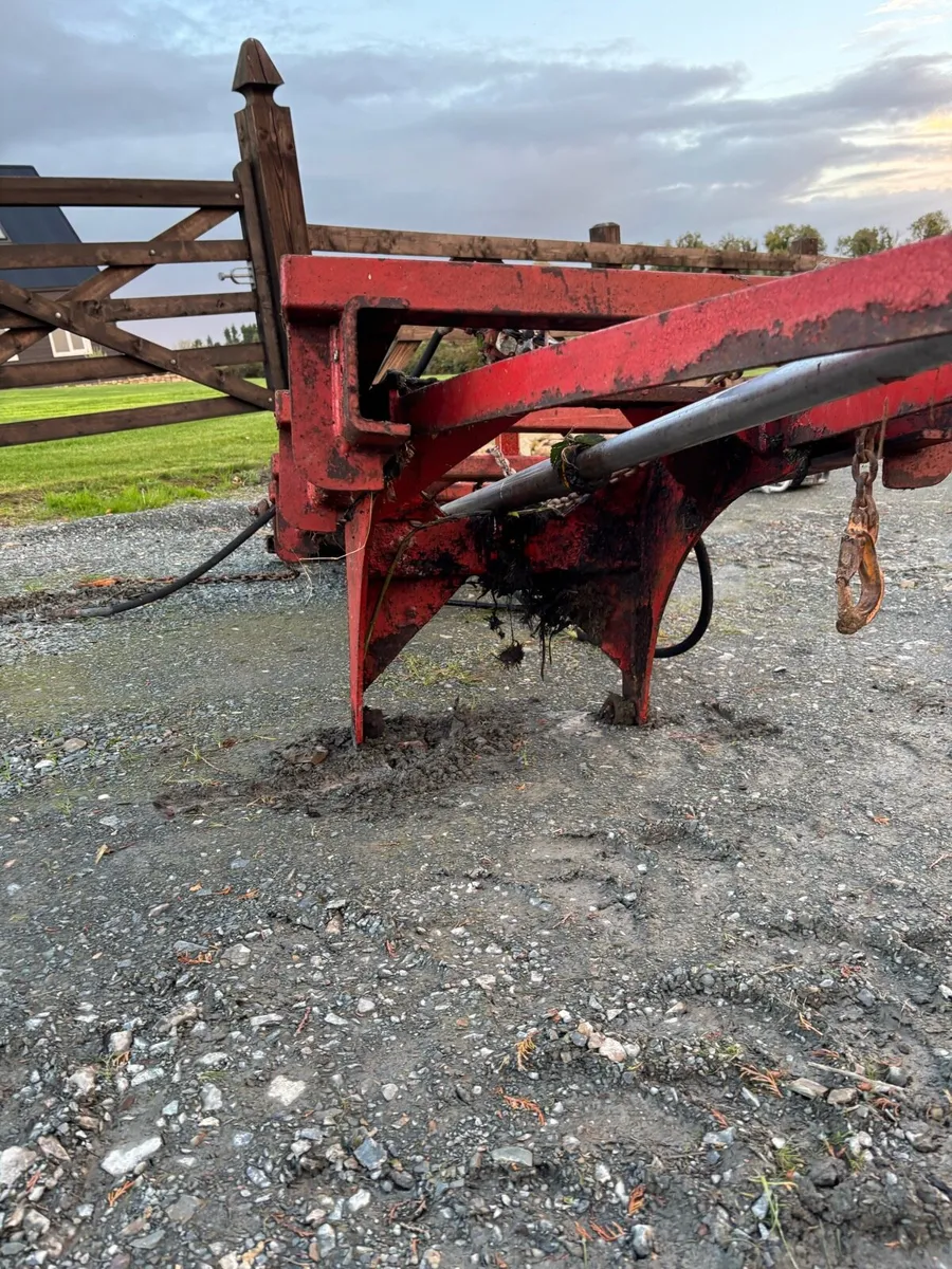 Pallet forks .. tractor mast - Image 3