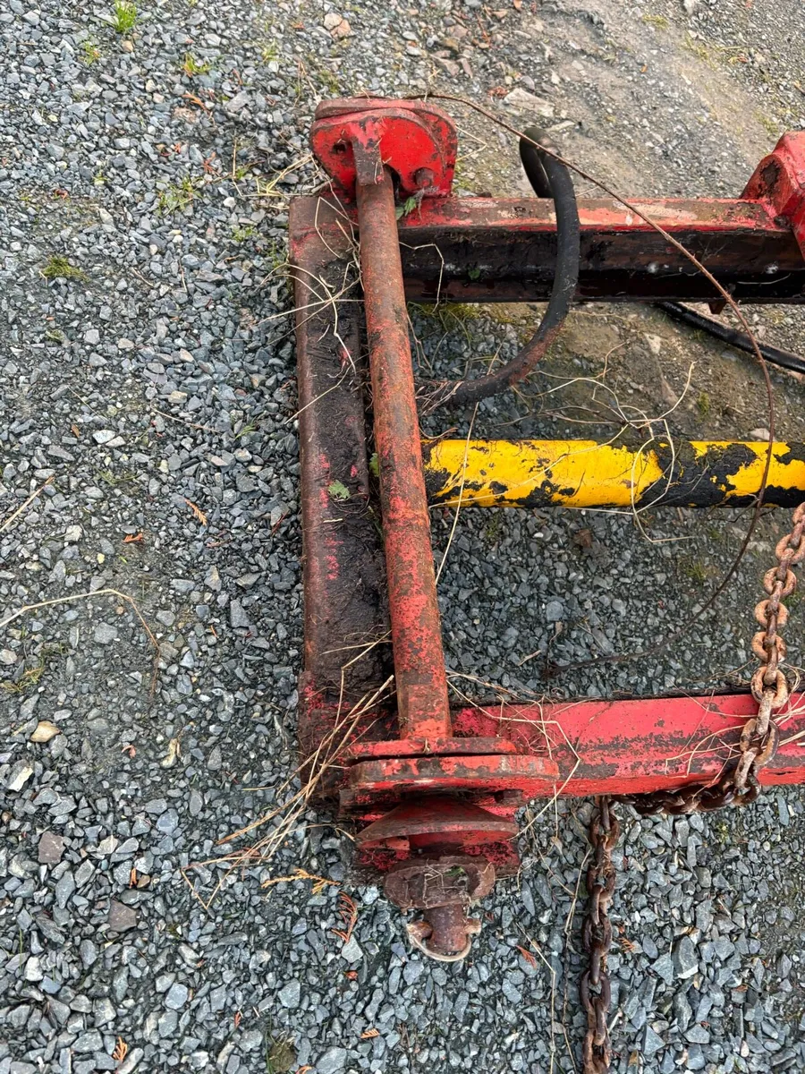 Pallet forks .. tractor mast - Image 4