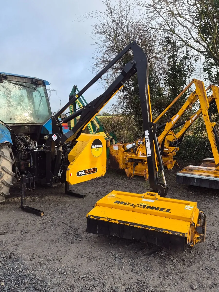 Mcconnel PA5455 Hedgecutter - Image 1