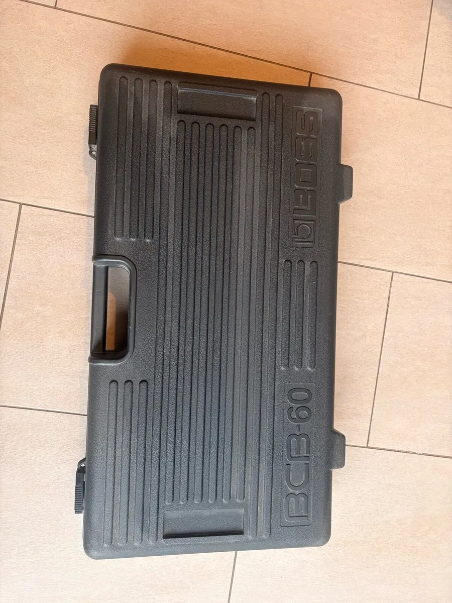 Guitar pedal board - Image 2