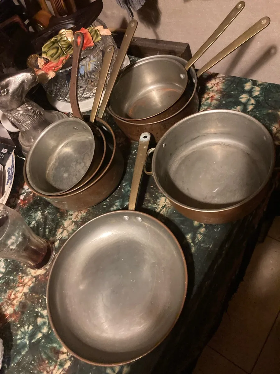 Vintage copper brass pits and pans free postage - Image 1