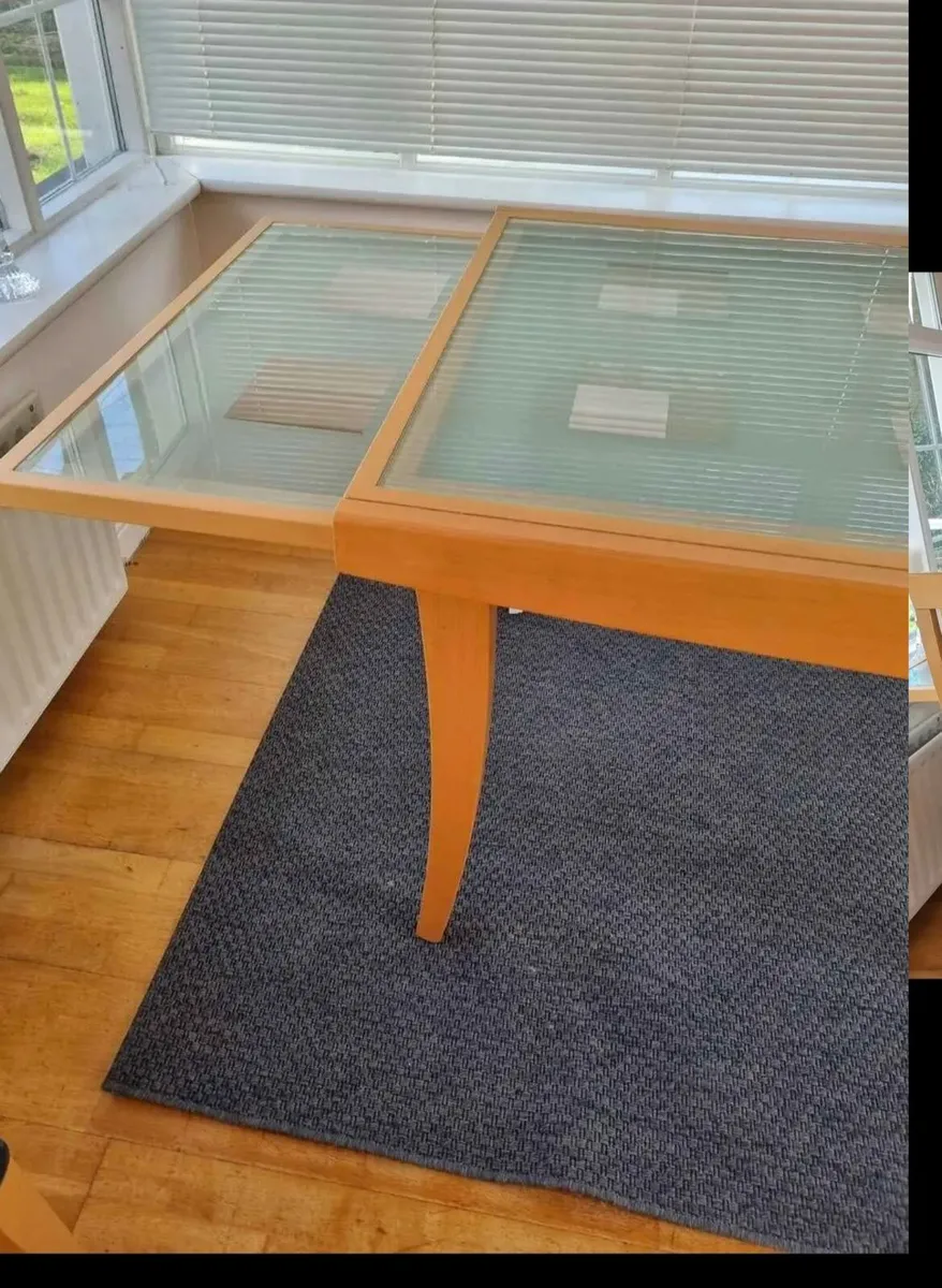 Extending dining table - Image 2
