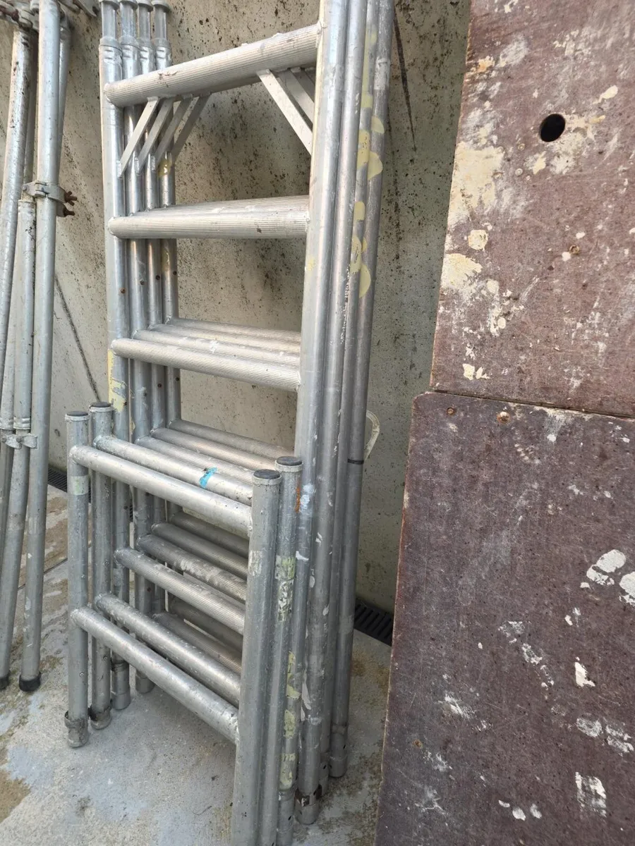 Euro Towers Aluminium Mobile Scaffold Tower - Image 2