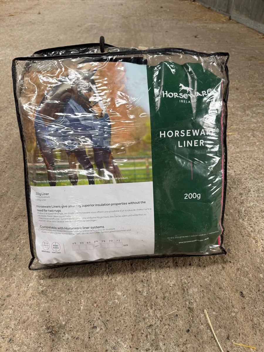 Horseware 6’6” Horse Liner Rug, 200g, New - Image 1