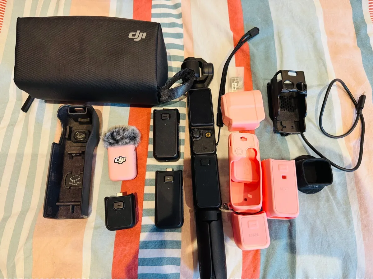 🎥  DJI Osmo Pocket 3 Creator Combo - Image 4