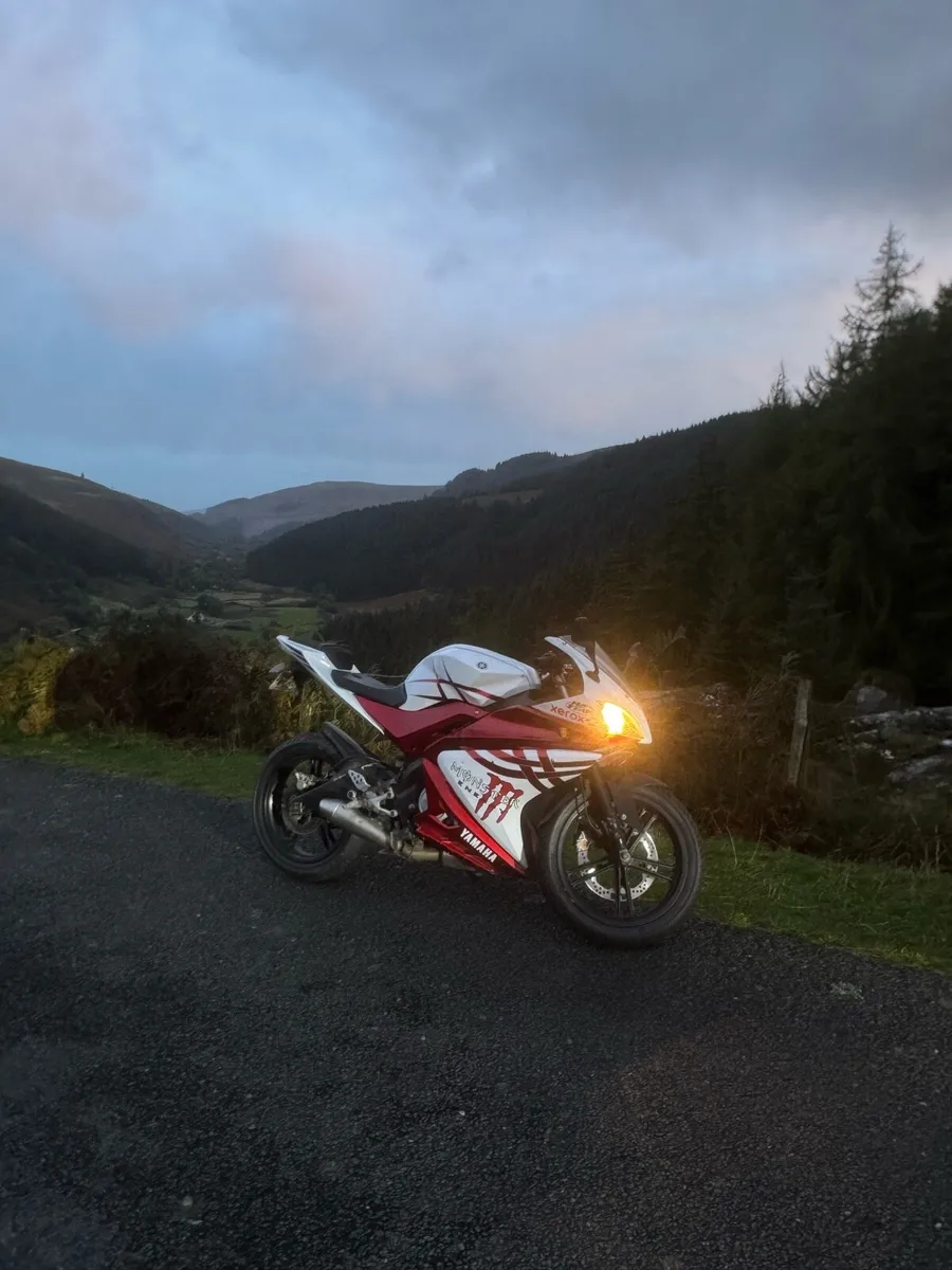 Yamaha YZF-R125 2008 - Image 2