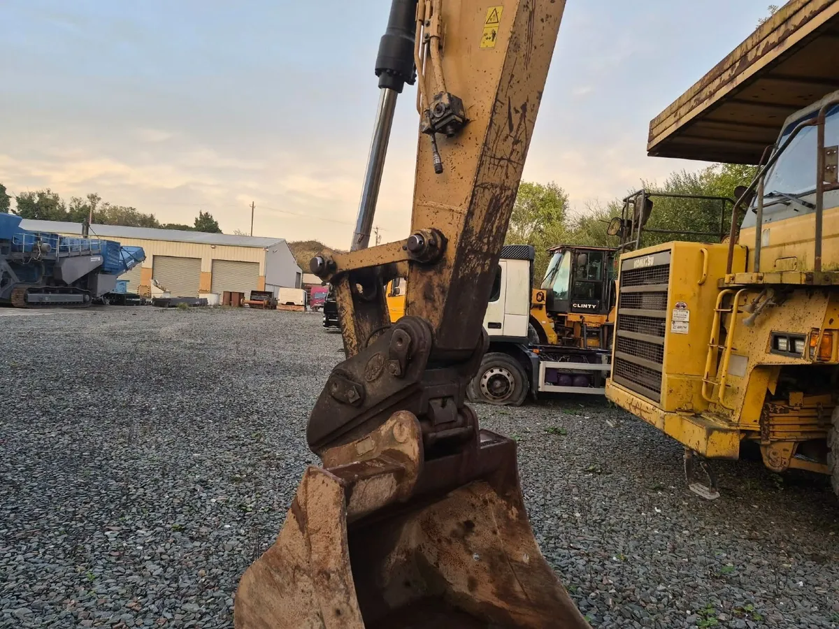 Caterpillar 321D Excavator - Image 4