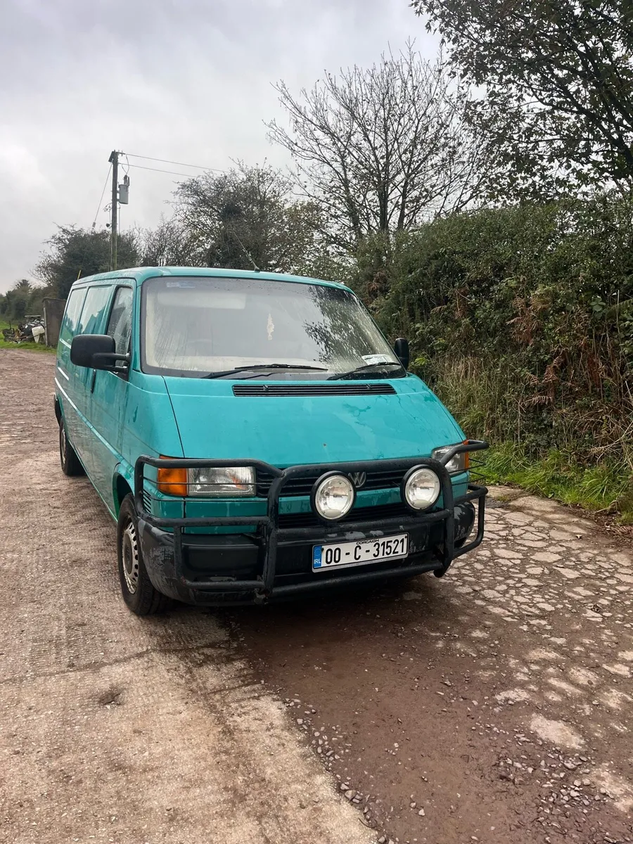 V W Transporter - Image 2