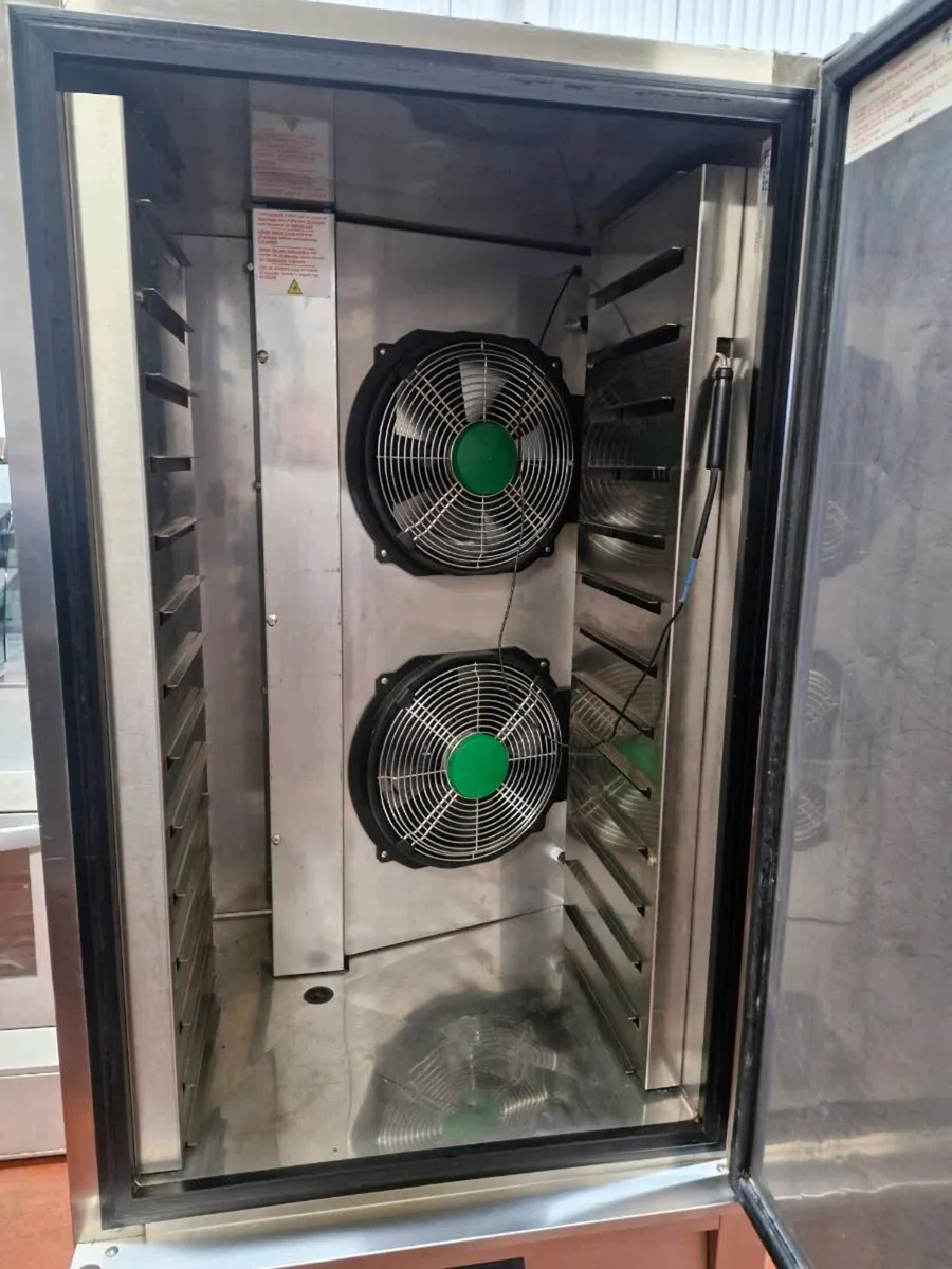 Foster 14 Tray Blast Chiller - Image 3