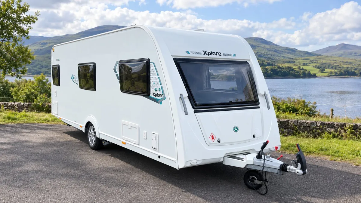2017 Elddis Xplore 586