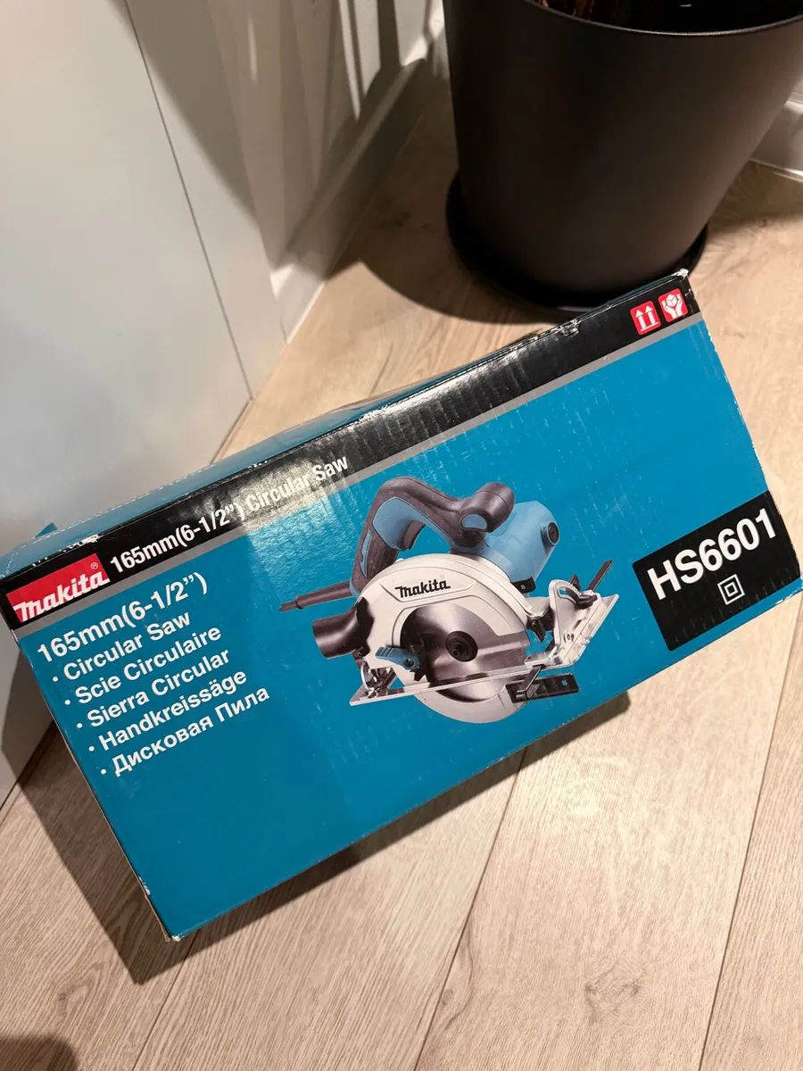 Makita Circular Saw - Image 1