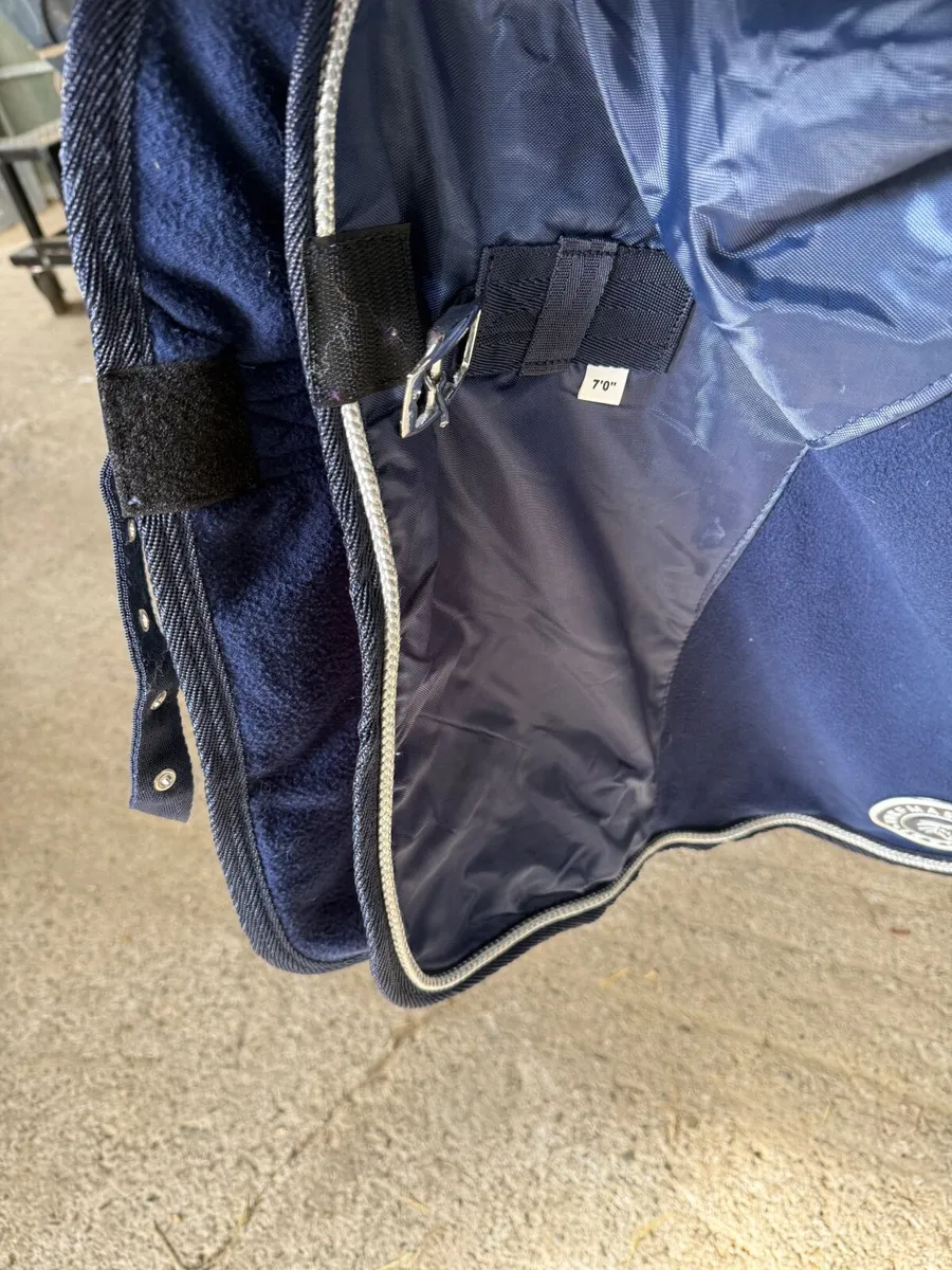 Turfmasters, 7’ horse rug, fleece cooler, new - Image 2
