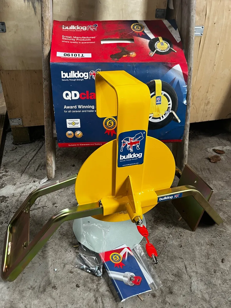 2 x BRAND NEW WHEEL CLAMP - Image 1