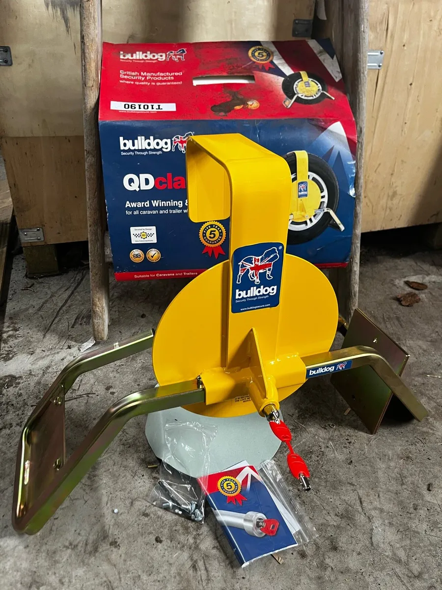 2 x BRAND NEW WHEEL CLAMP - Image 2