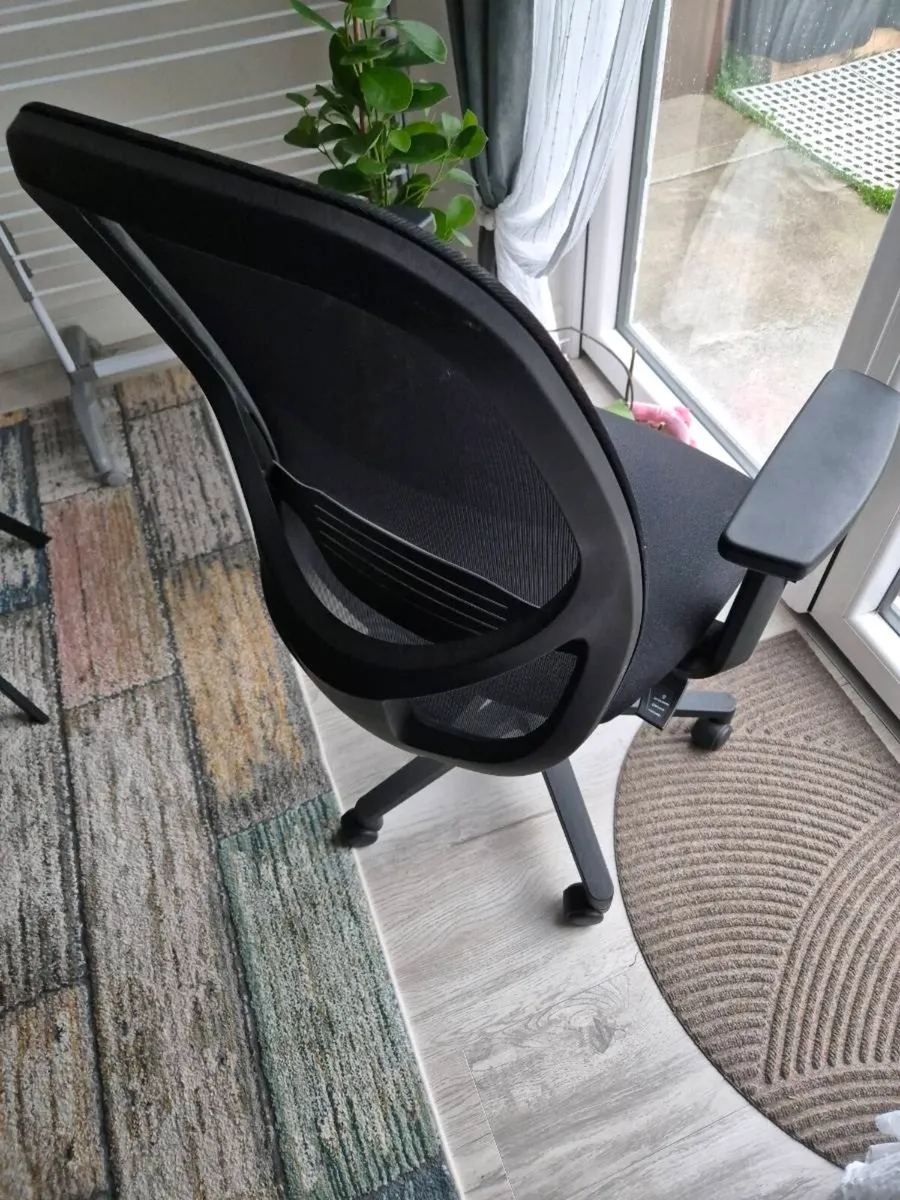 Home Office Chair mint condition - Image 2