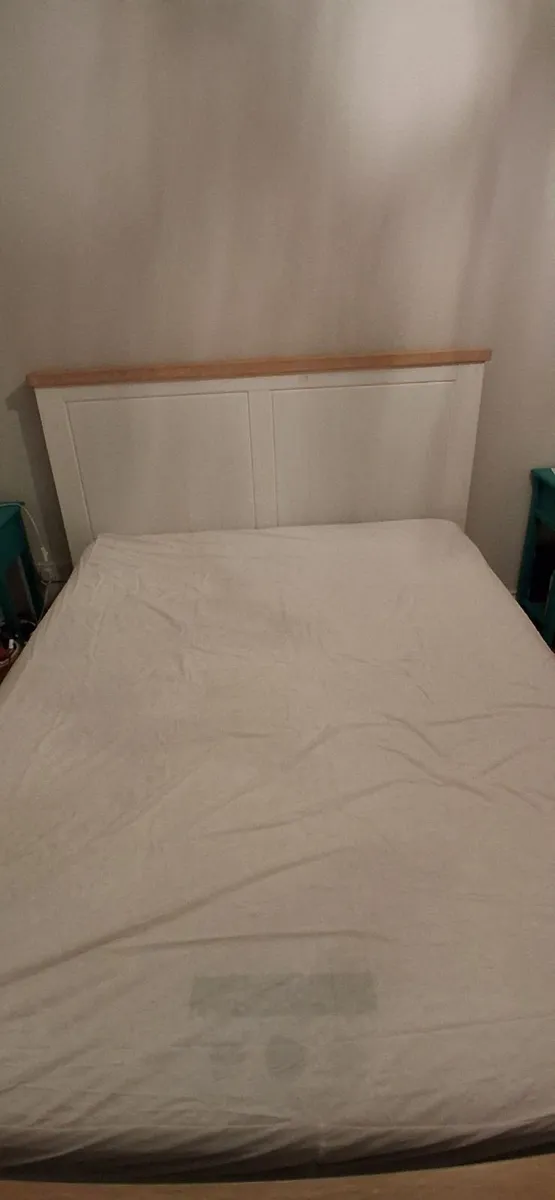 Wooden bed frame (King size) - Image 3