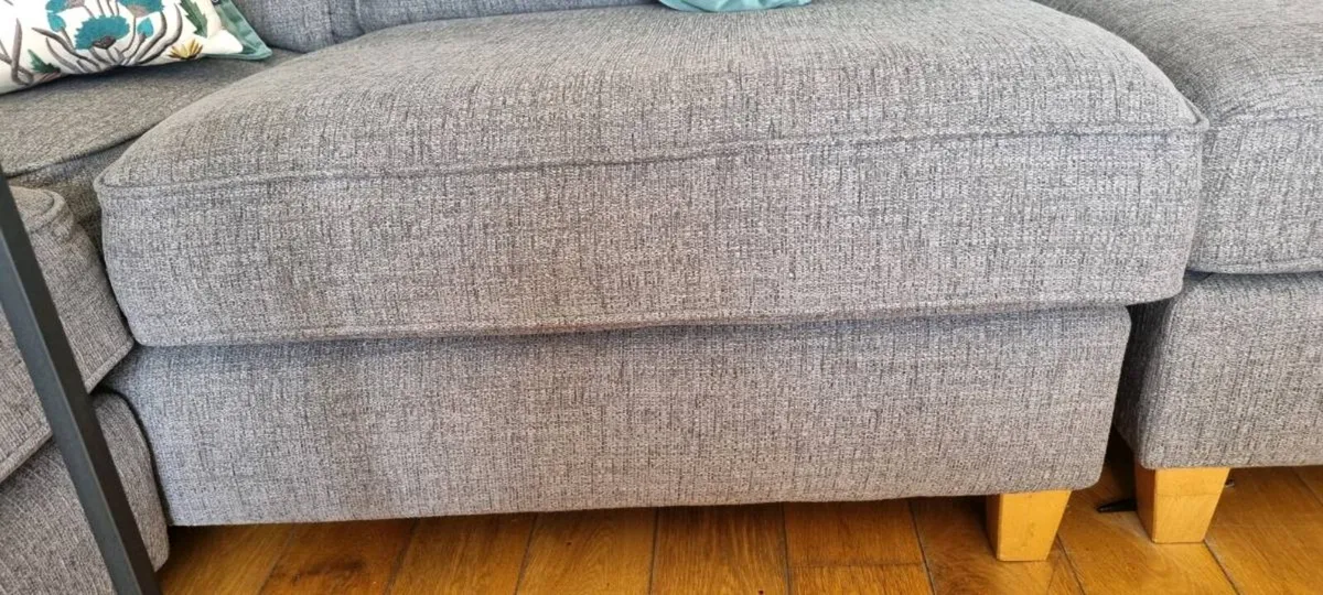L  Shape Couch Excellent  Condition - Image 4