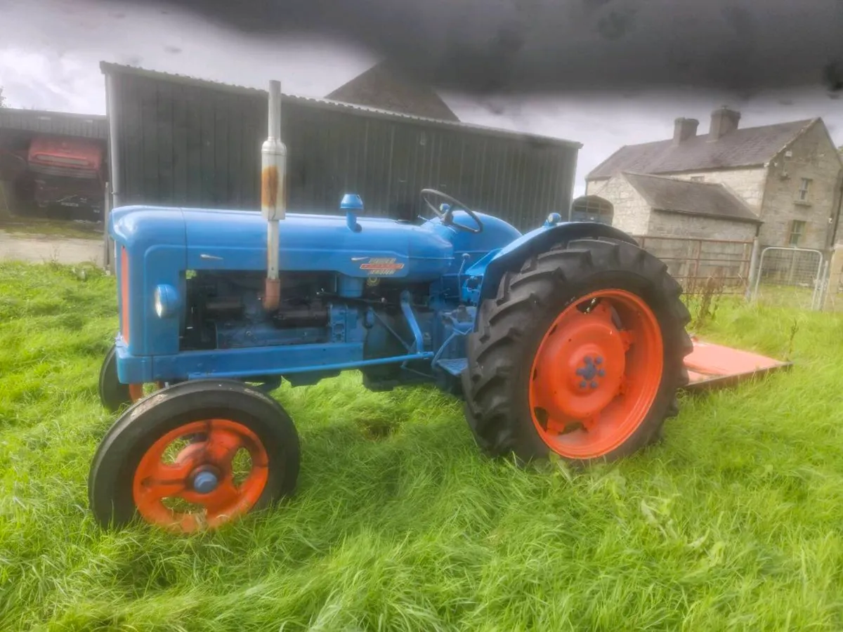 Power major  tractor - Image 1