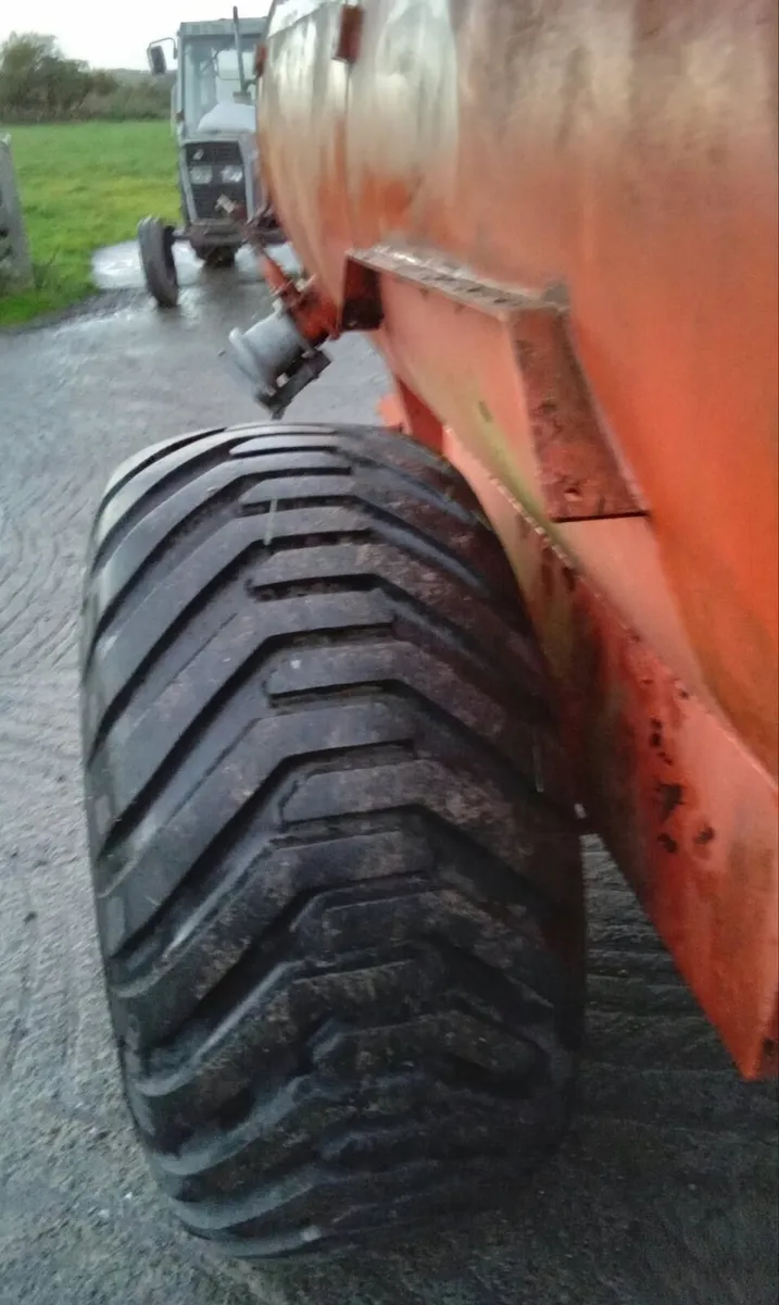 Slurry tanker - Image 4