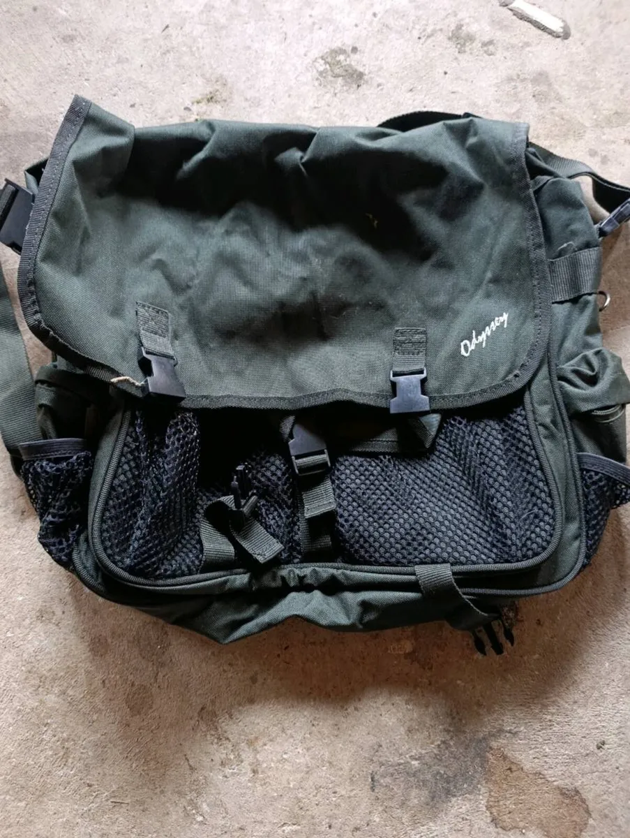 Waders and fishing bag - Image 2