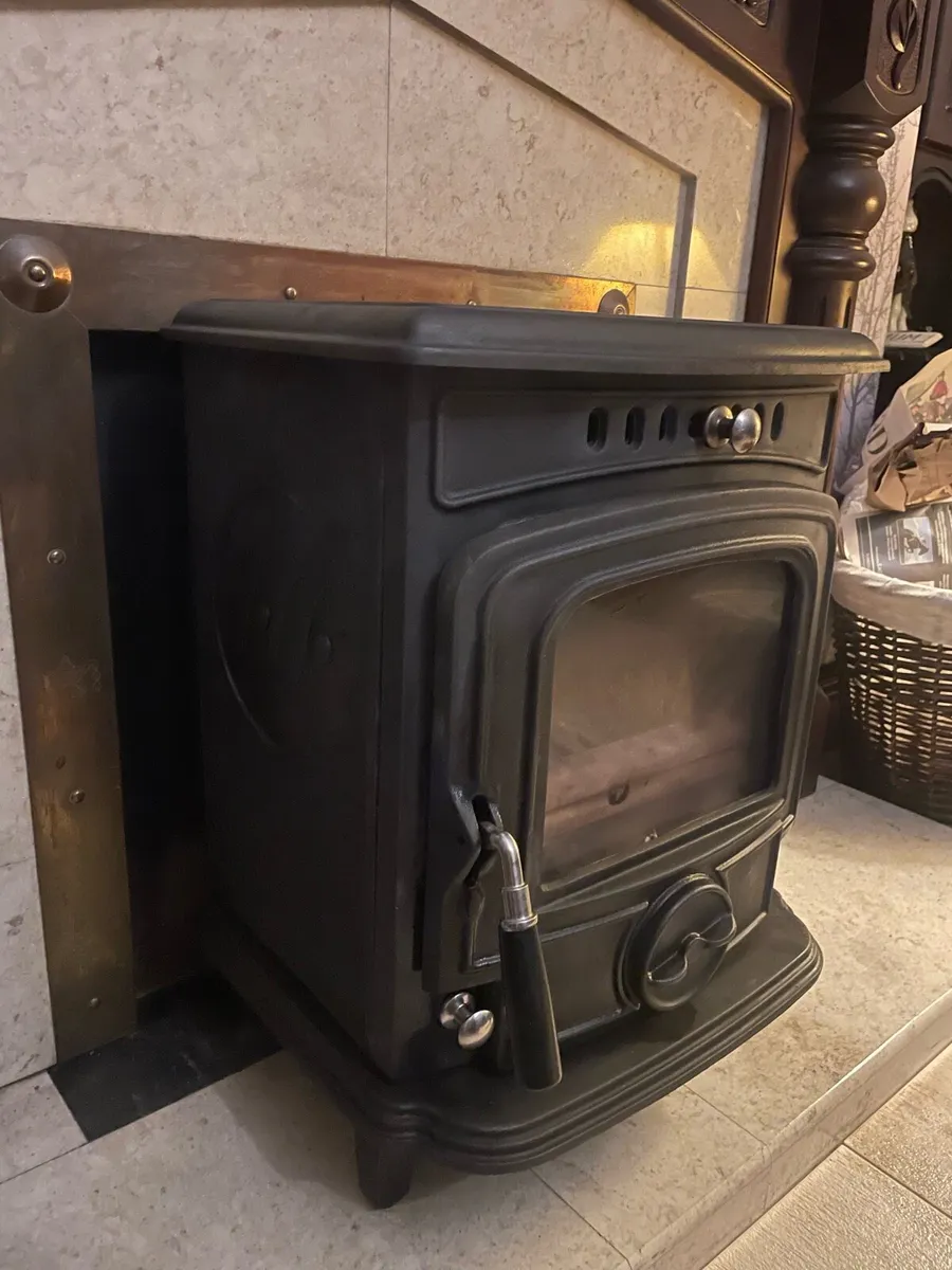 Solid fuel stove - Image 3