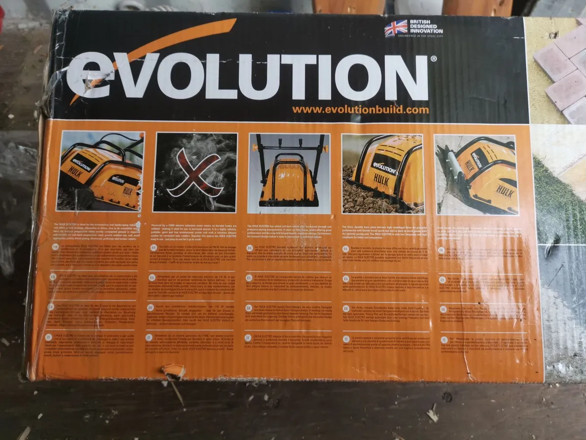 Compaction Plate "Evolution Hulk" Wacker Plate - Image 1