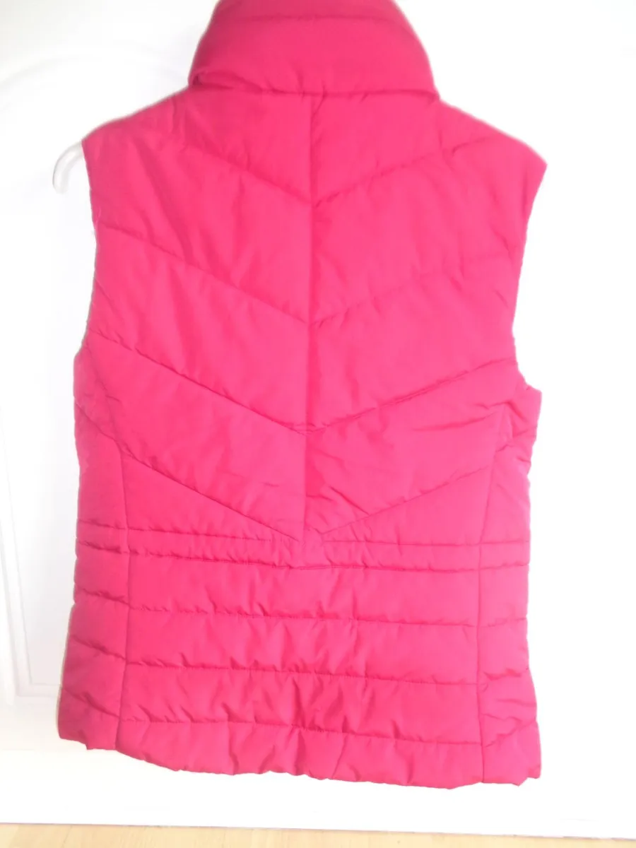 M&S Ladies Puffed Sleeveless Gillet for Sale - Image 2
