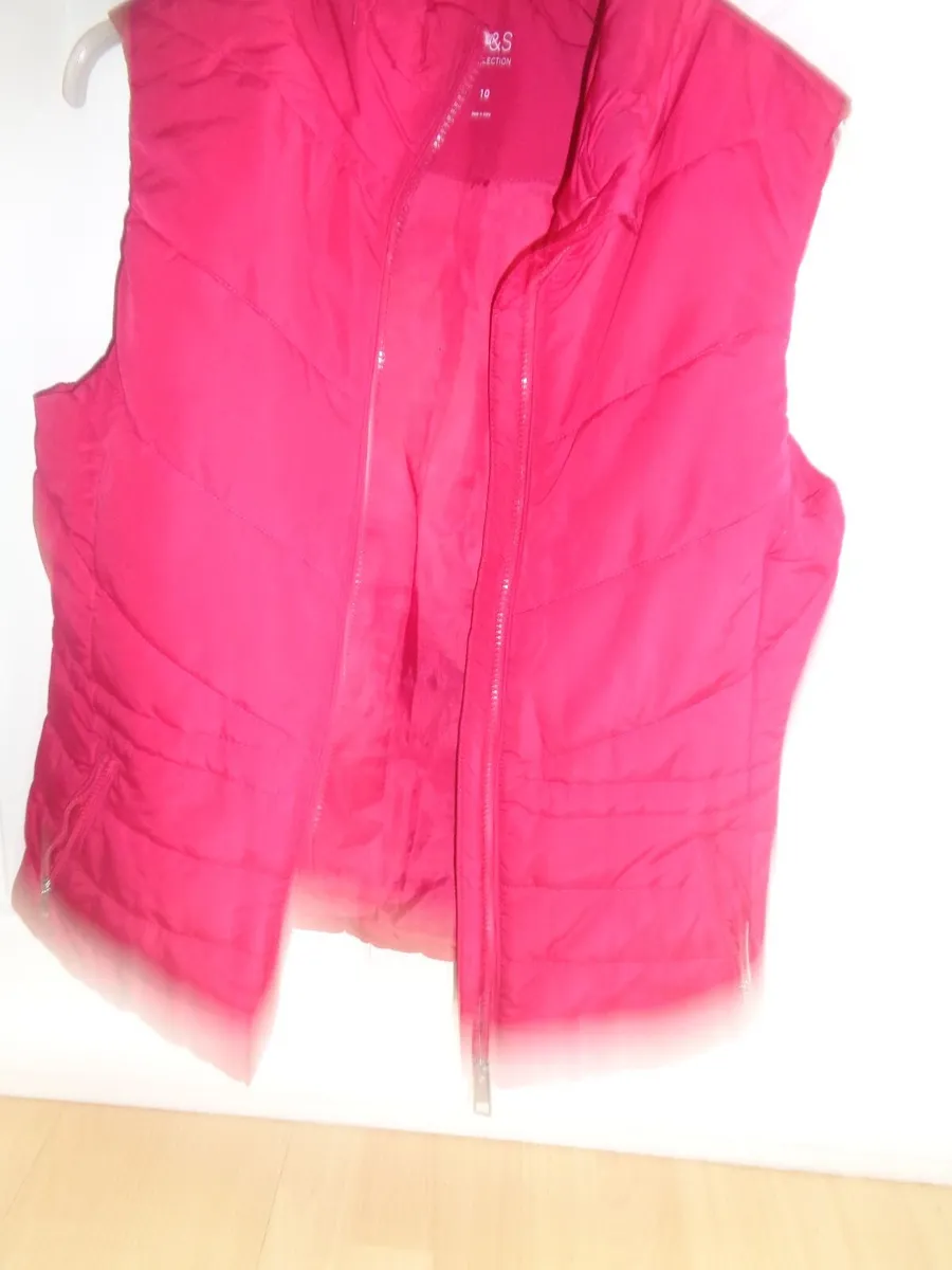 M&S Ladies Puffed Sleeveless Gillet for Sale - Image 1